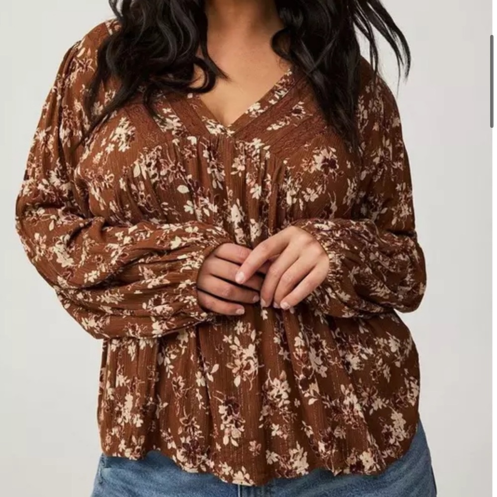 Floral V-Neck Blouse Torrid